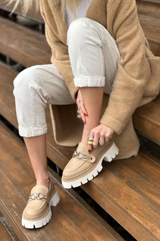 SKL-001 Chunky Bej Deri Kadın Loafer