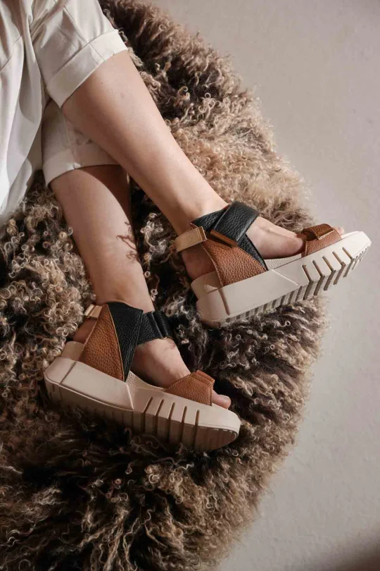 SKD-012 Smart Taba Bej Kadın Sandalet
