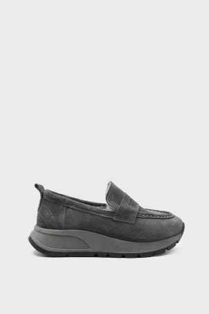 SKL-024 Gri Süet Kürklü Anatomik Kadın Loafer