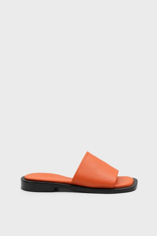 SKK-055 Turuncu Deri Comfort Terlik