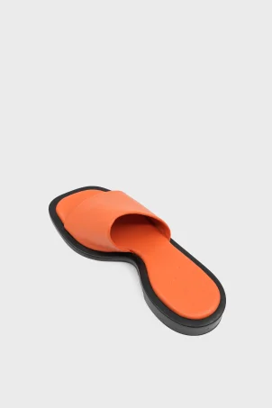 SKK-055 Turuncu Deri Comfort Terlik