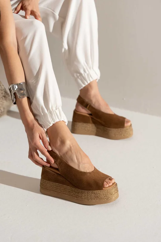 SKD-043 Taba Süet Platform Comfort Sandalet