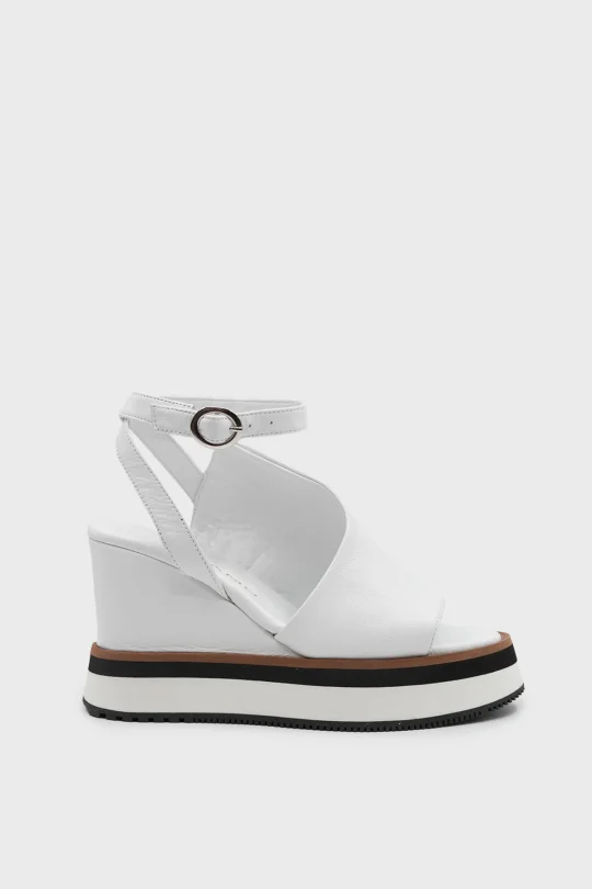 SKD-047 Beyaz Deri Platform Tabanlı Sandalet