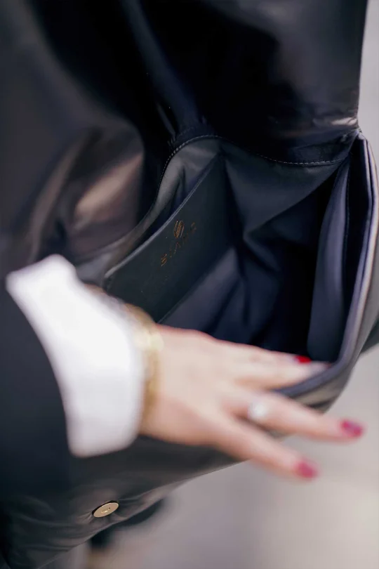 SCP-010 Siyah Kadın Clutch Çanta