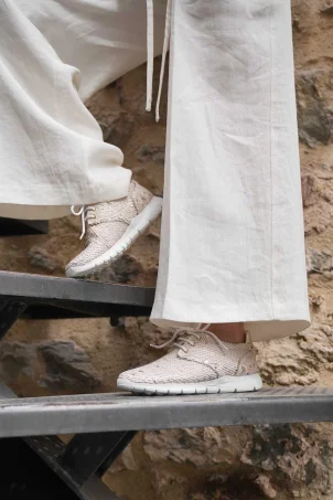 SKS-071 Bej Pullu Kadın Sneaker