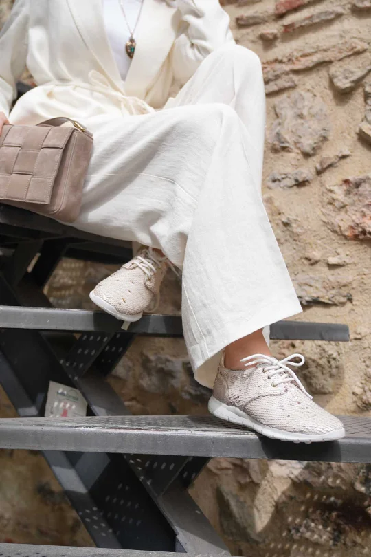 SKS-071 Bej Pullu Kadın Sneaker
