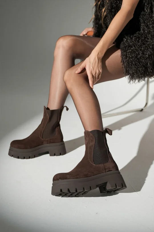 SKB-092 Kahverengi Süet Kadın Bot