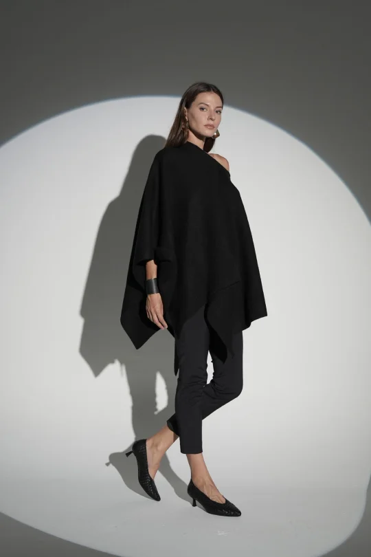 SKT-100 Siyah Deri Kadın Topuklu Ayakkabı