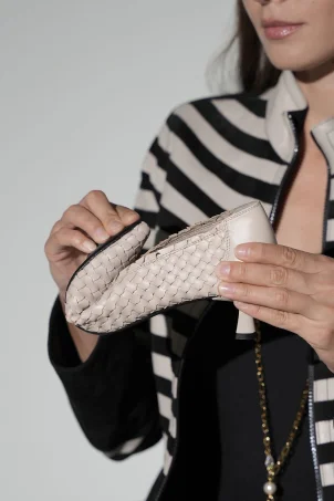 SKT-100 Bej Deri Kadın Topuklu Ayakkabı