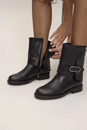 SKB-103 Siyah Deri Kadın Bot