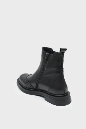 SKB-107 Siyah Deri Kadın Bot