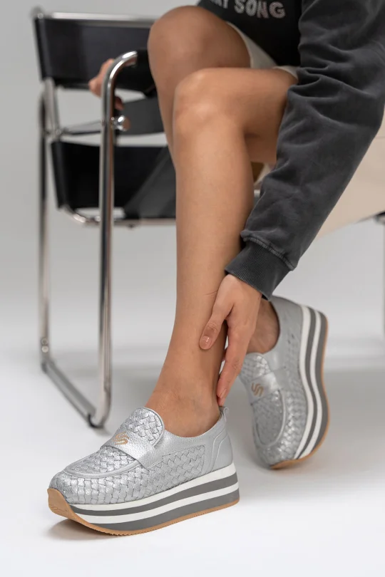 SKL-068 Lame Deri Kadın Loafer