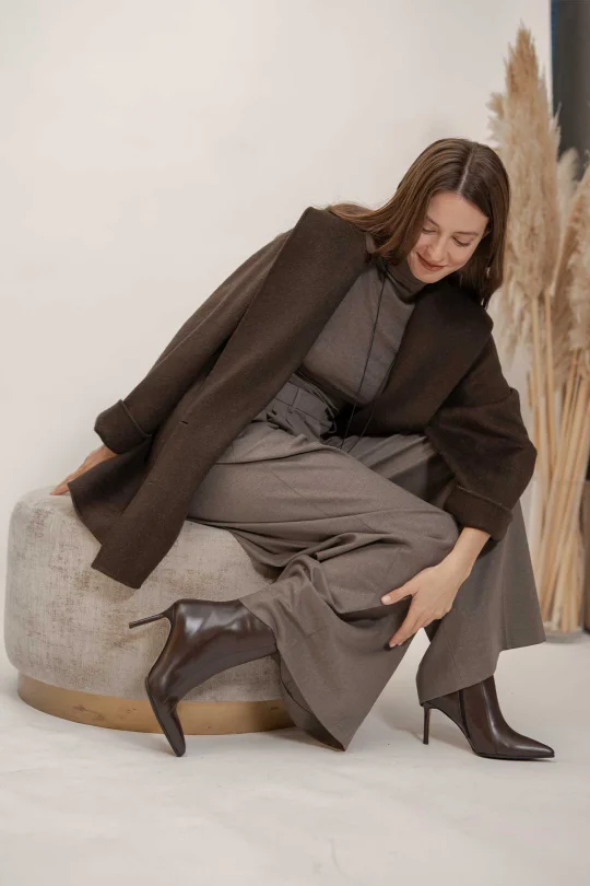 SKB-110 Kahverengi Deri Kadın Bot