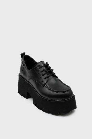 SKL-069 Siyah Deri Kadın Babet