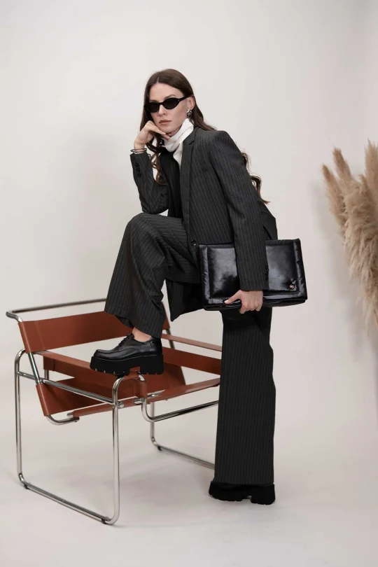 SKL-069 Siyah Deri Kadın Babet