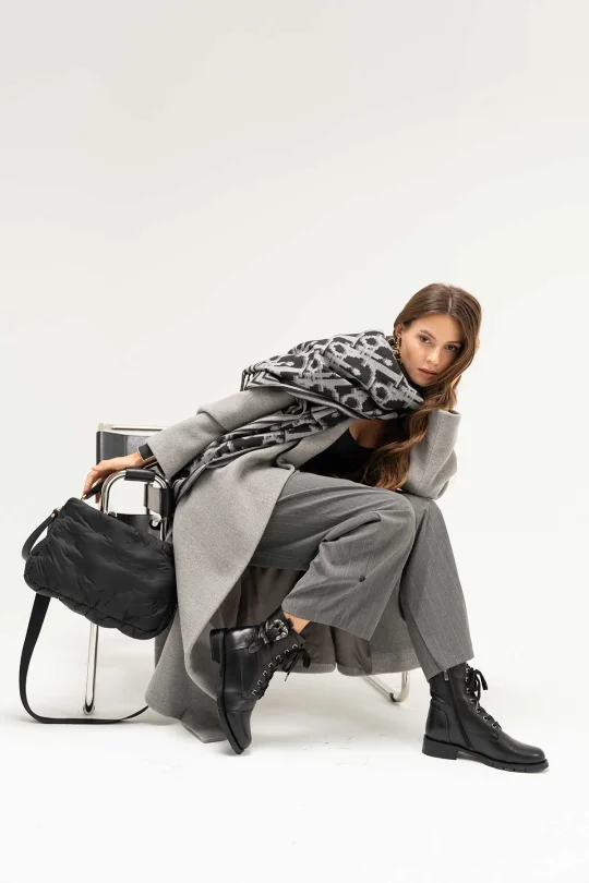 SKB-114 Siyah Deri Kadın Bot