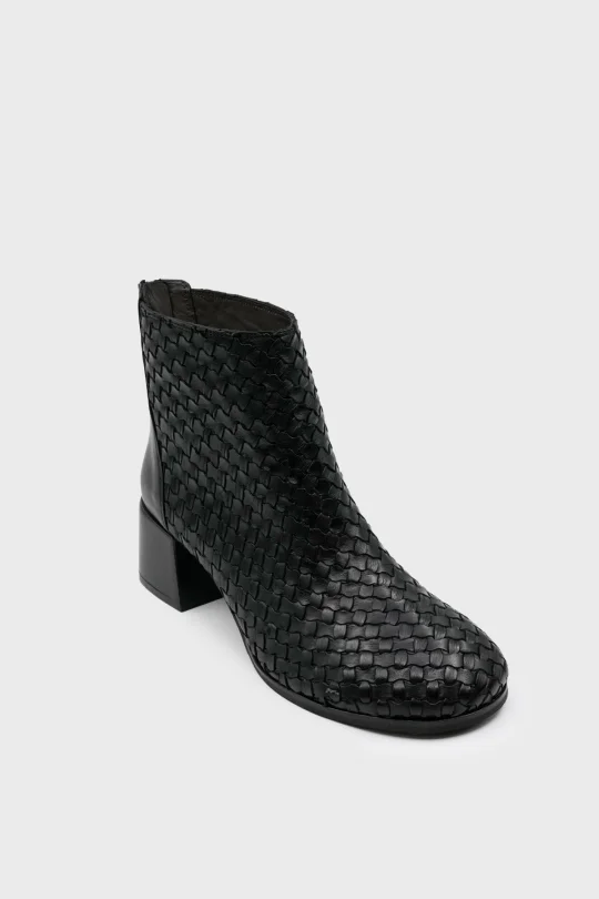 SKB-115 Siyah Deri Kadın Bot