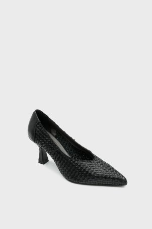 SKT-104 Siyah Deri Kadın Topuklu Ayakkabı