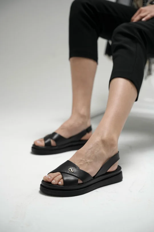 SKD-060 Siyah Deri Kadın Sandalet